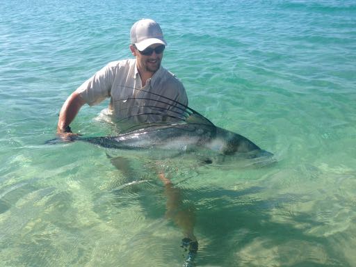 Beach fishing — Cabo